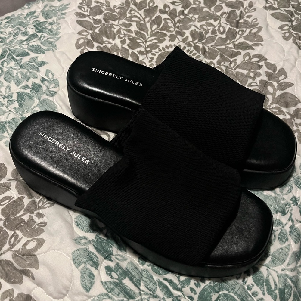 Sincerely Jules Black Women's Mules